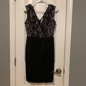 Bodycon Dress, v neck with lace